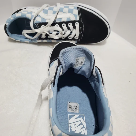 Vans Blue and White Sneakers Classic Style - Picture 5 of 8